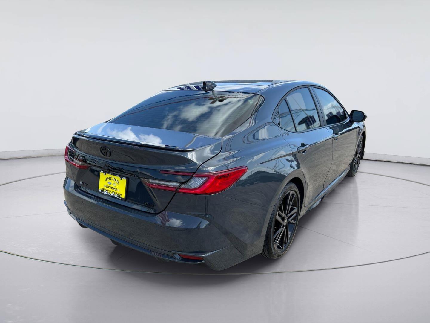 Used 2026 Toyota Camry XSE w/ Premium Plus Package FWD image 3