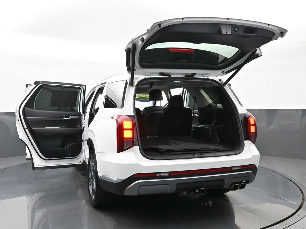 Used 2024 Hyundai Palisade Limited FWD image 54