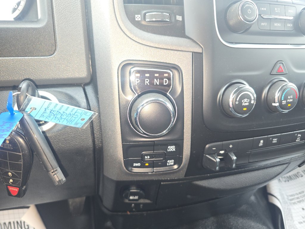 Used 2019 RAM 1500 Tradesman w/ Chrome Appearance Group image 26