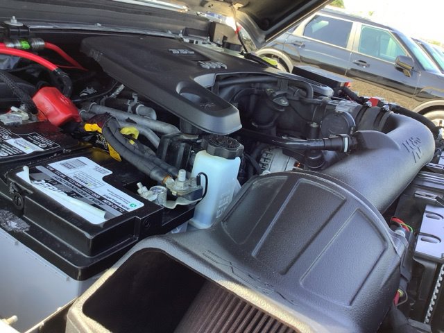 Used 2021 Jeep Gladiator Sport AWD/4WD image 9