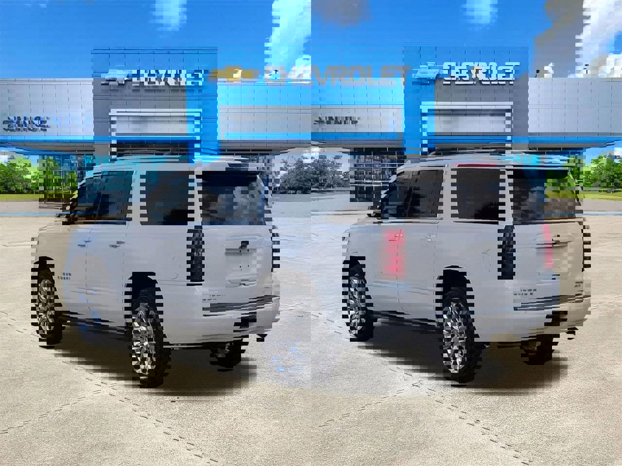 Used 2019 Chevrolet Suburban Premier w/ Premier Plus Edition image 4