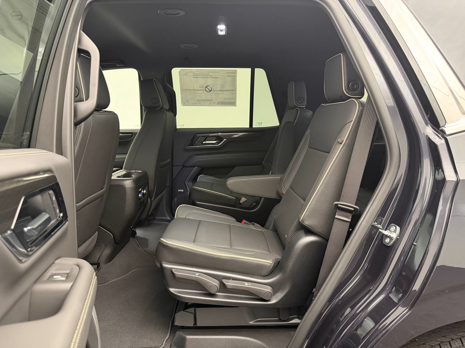 New 2026 GMC Yukon Elevation AWD/4WD image 21