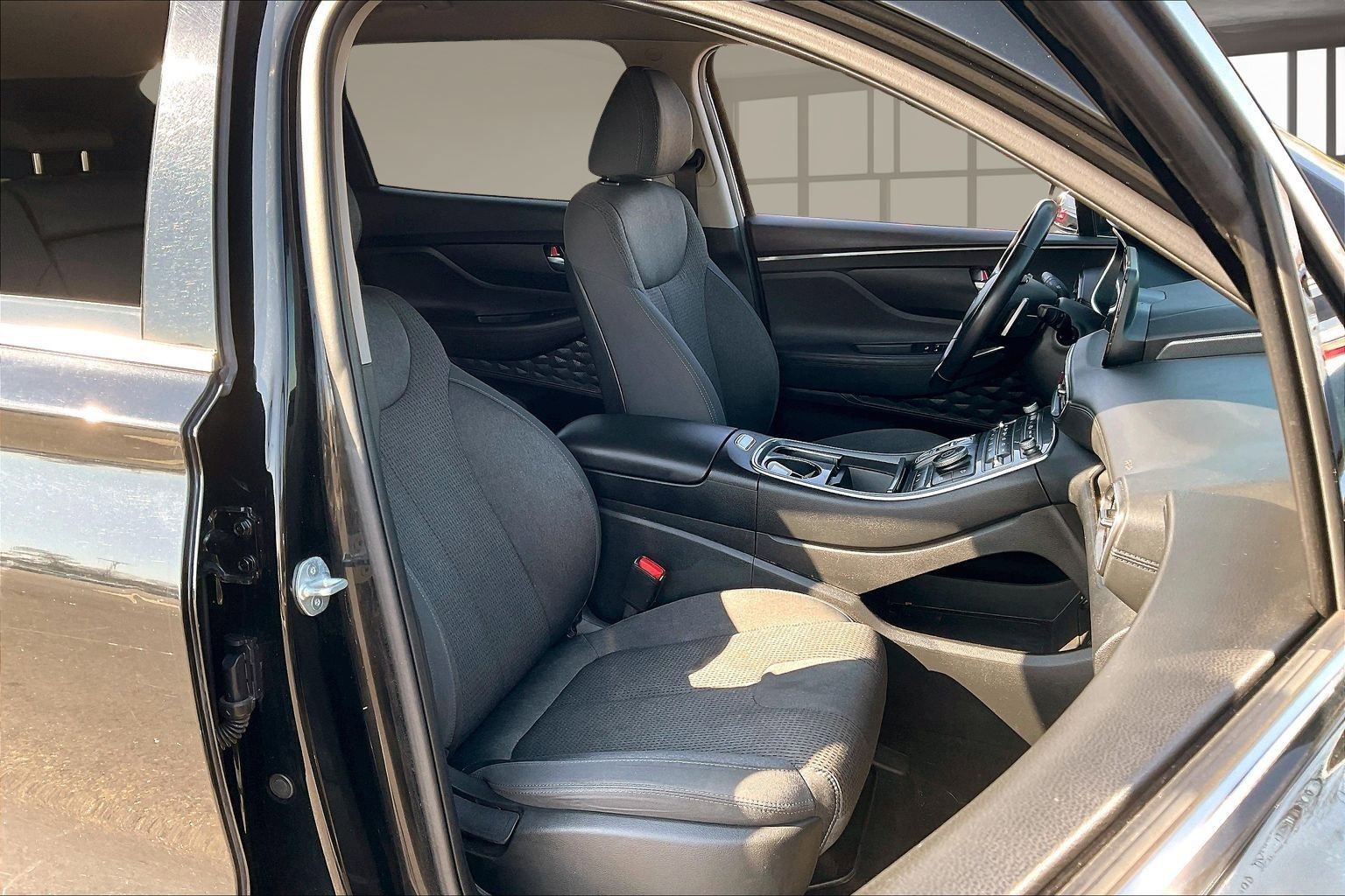 Used 2023 Hyundai Santa Fe SEL image 29