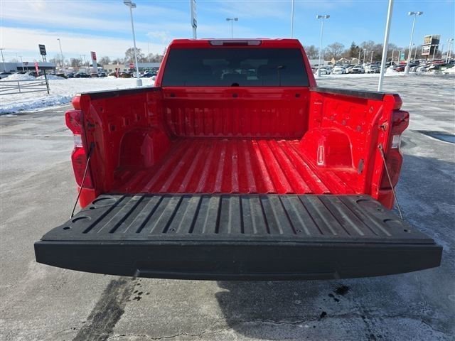 Used 2023 Chevrolet Silverado 1500 LT AWD/4WD image 41