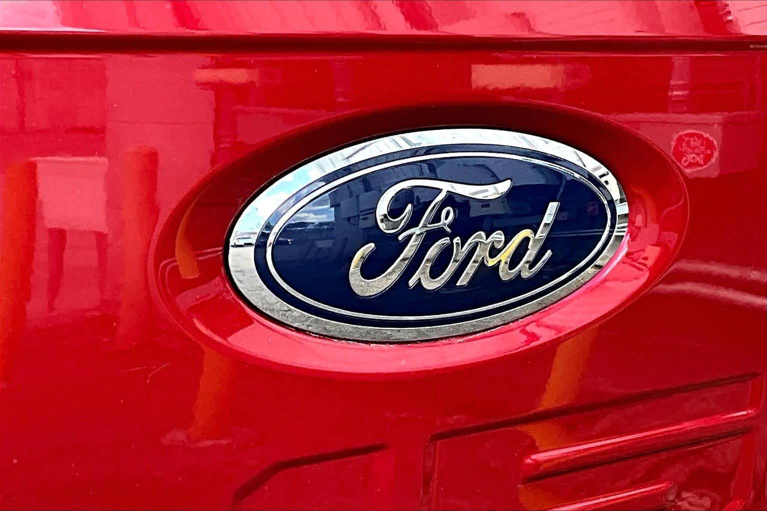 Certified 2022 Ford F150 XLT w/ Equipment Group 302A High AWD/4WD image 31