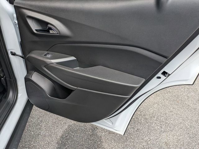 New 2026 Chevrolet Trax LT w/ Sunroof Package FWD image 29