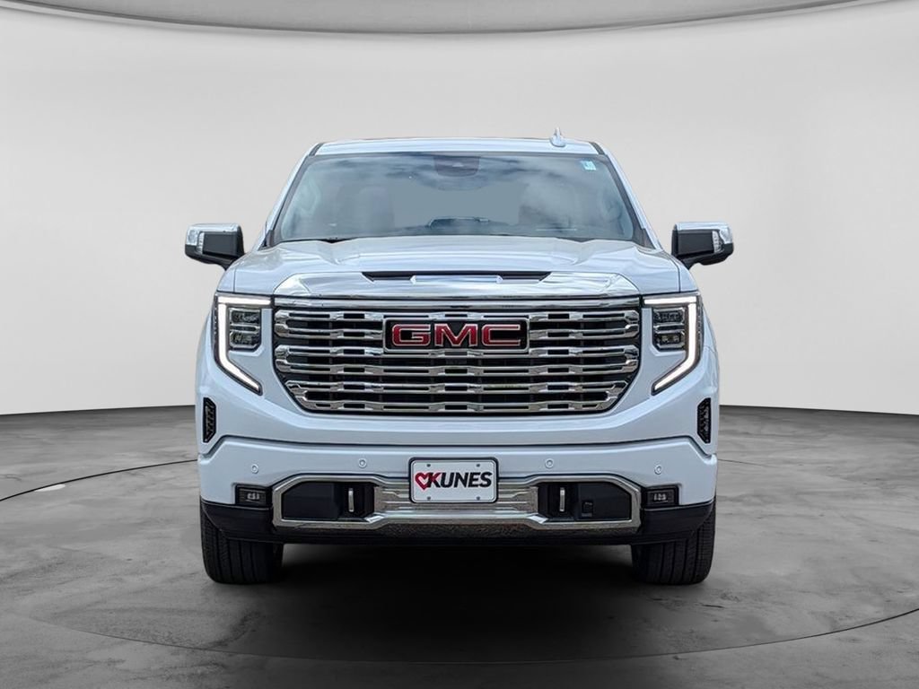 New 2026 GMC Sierra 1500 Denali w/ Denali Reserve Package AWD/4WD image 2