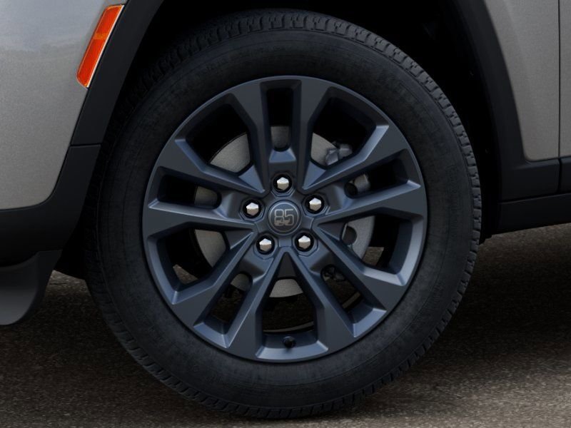 New 2026 Jeep Grand Cherokee Limited AWD/4WD image 8