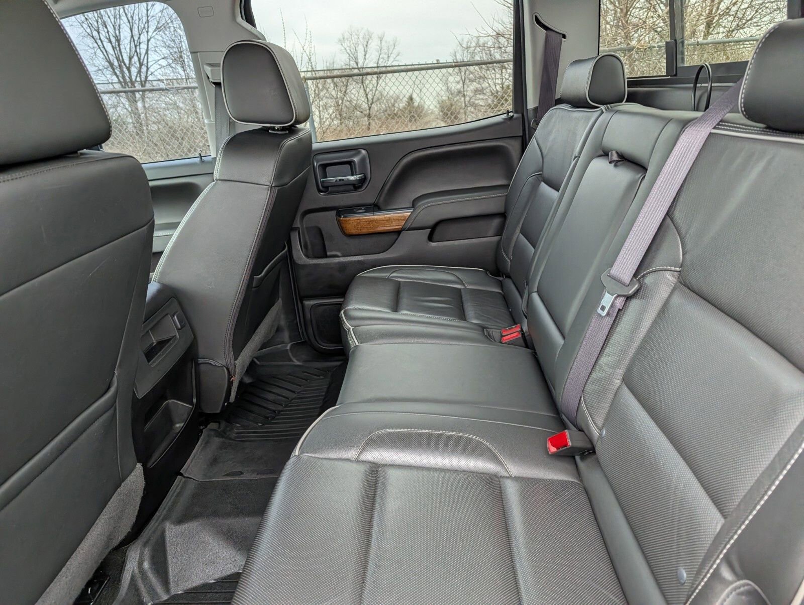 Used 2017 Chevrolet Silverado 2500 High Country w/ Duramax Plus Package image 25