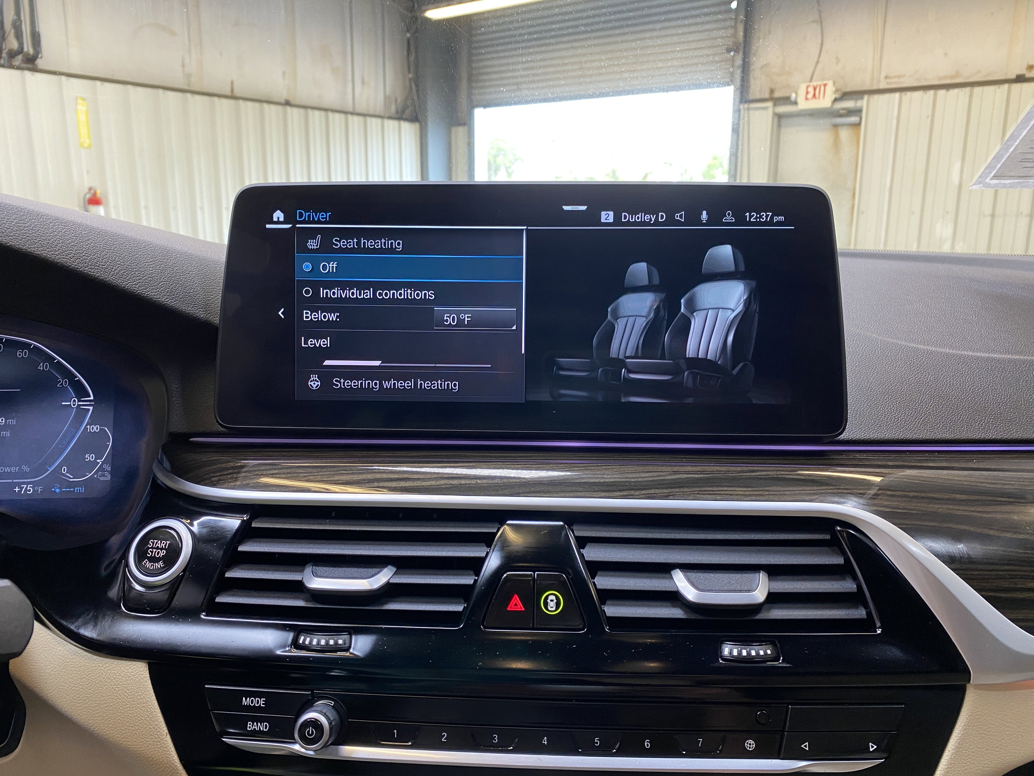 Used 2023 BMW 530e w/ Premium Package image 42