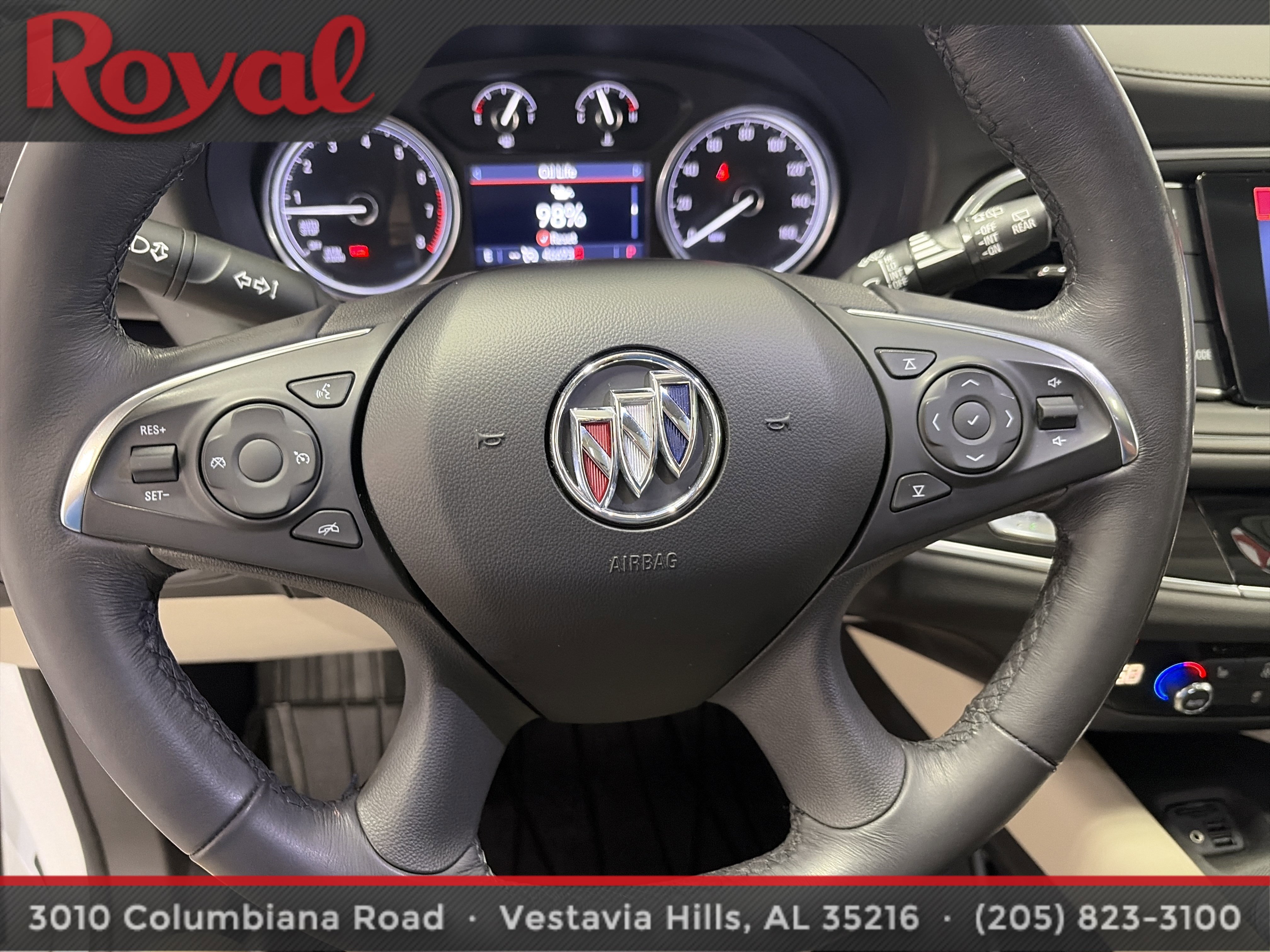 Used 2021 Buick Enclave Essence w/ Sound and Sites Package FWD image 28