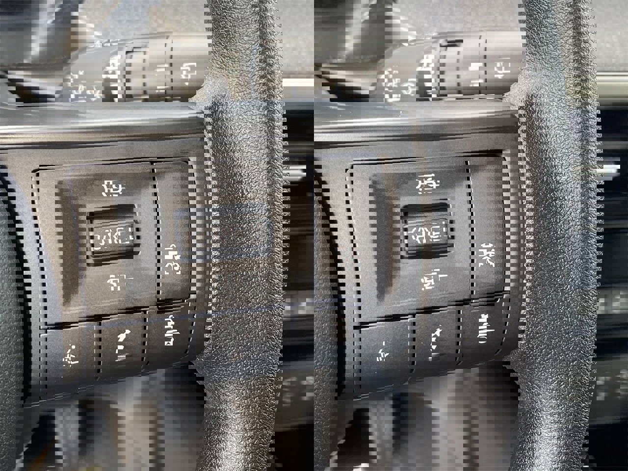 New 2026 Nissan Kicks SV image 31