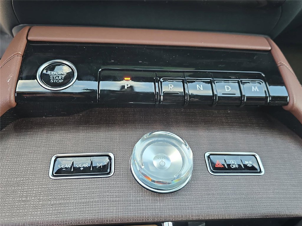 New 2026 Lincoln Navigator Reserve AWD/4WD image 22