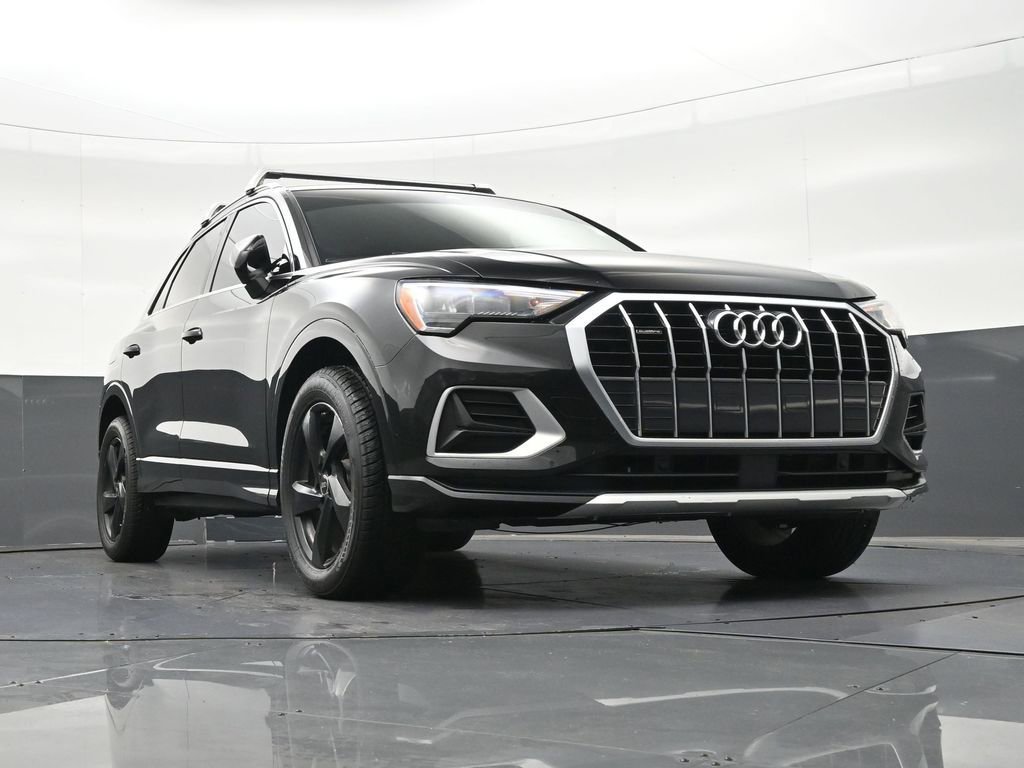 Used 2021 Audi Q3 2.0T Premium w/ Convenience Package image 29