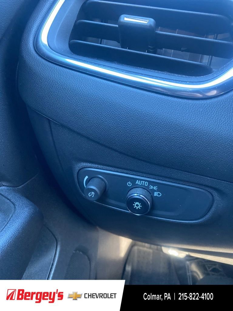 Certified 2024 Chevrolet Equinox LT w/ LPO, Floor Liner Package image 32