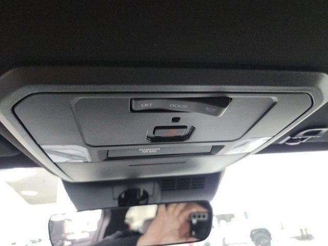 New 2025 Toyota Tacoma SR5 image 21