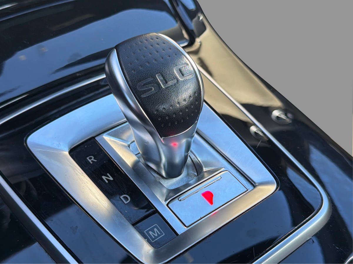 Used 2020 Mercedes-Benz SLC 300 w/ Premium Package image 37