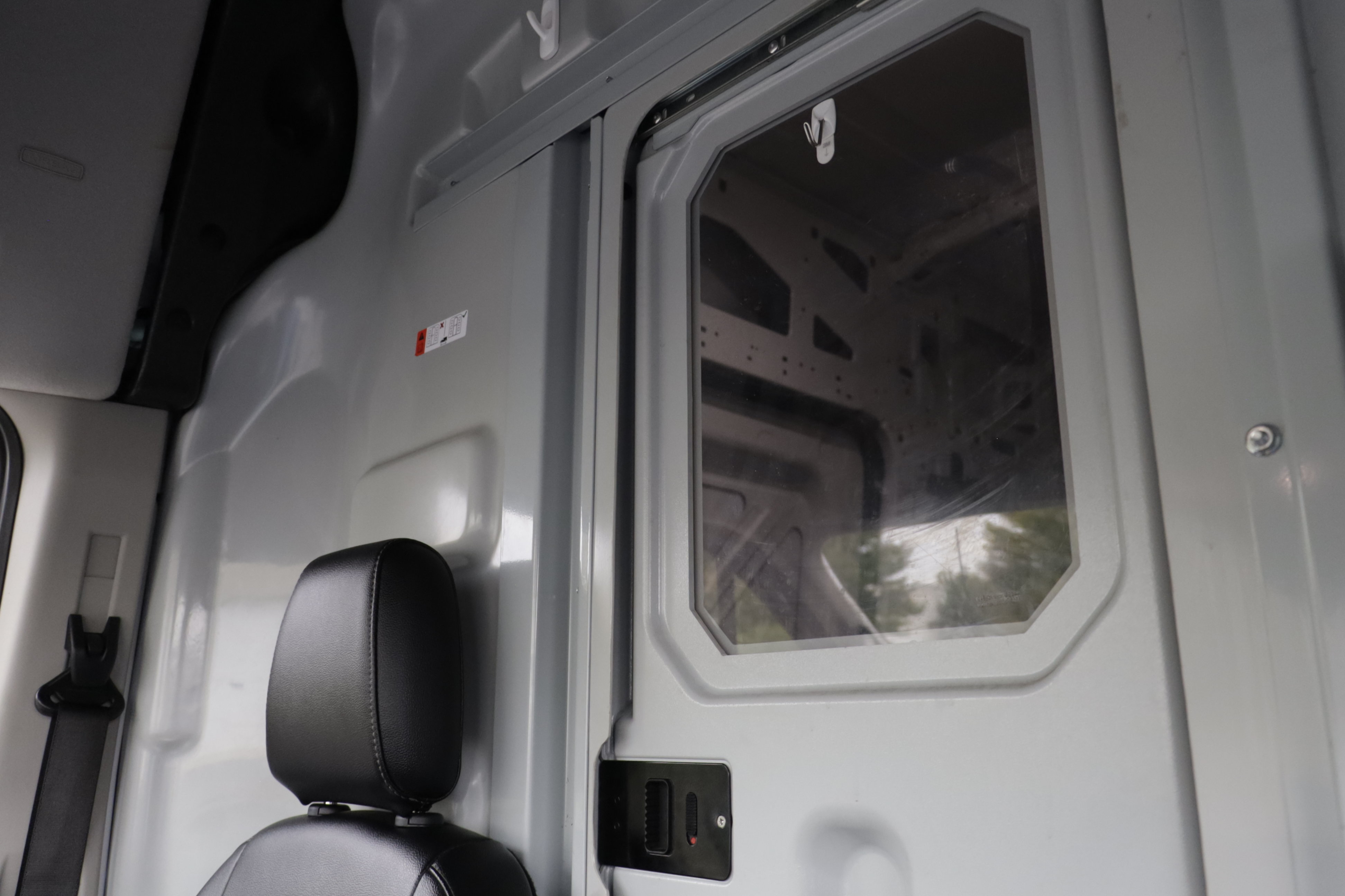 Used 2023 Ford Transit 250 148 High Roof RWD image 13