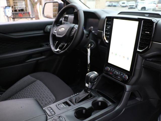 New 2026 Ford Ranger XLT w/ Equipment Group 301A High image 14