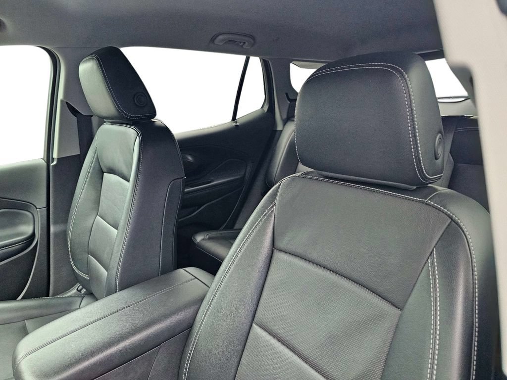 Used 2024 GMC Terrain SLT AWD/4WD image 19