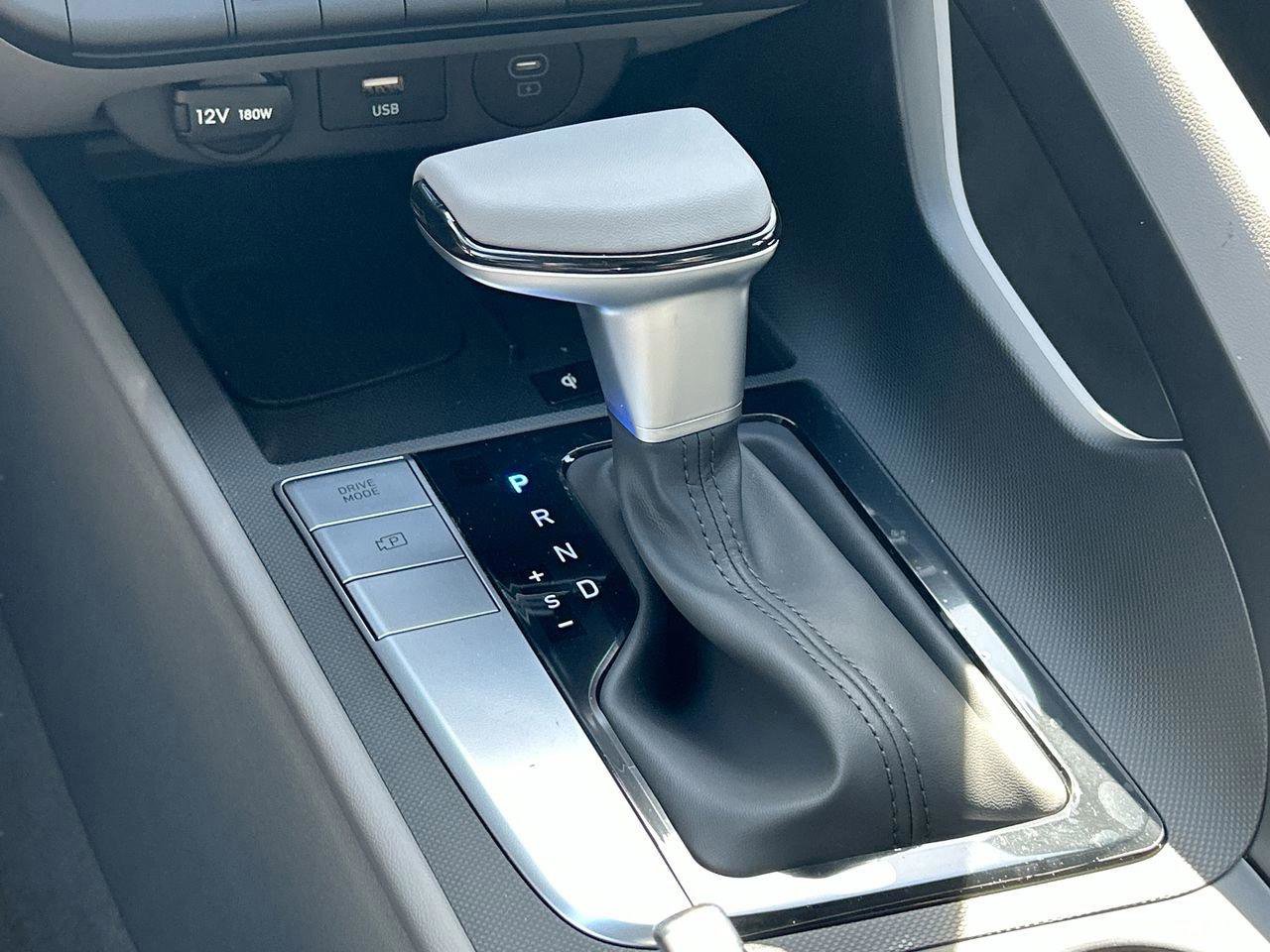 New 2026 Hyundai Elantra Sport image 33