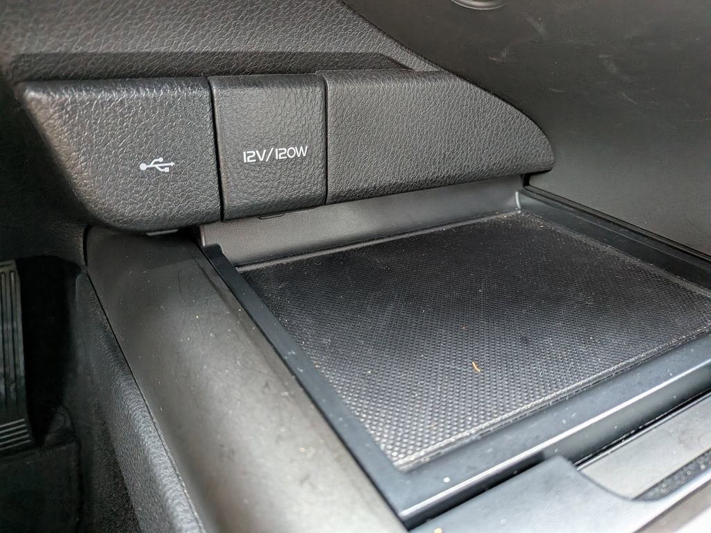Certified 2022 Toyota Camry LE w/ Carpet Mat Package (TMS) image 18