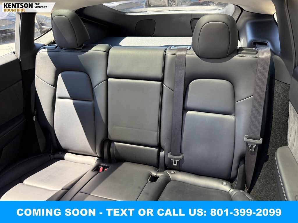 Used 2024 Tesla Model Y Performance AWD/4WD image 27