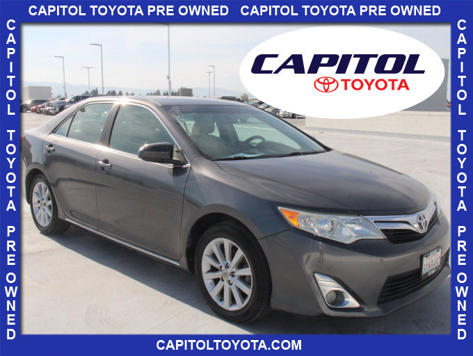 Used 2012 Toyota Camry XLE w/ Convenience Pkg FWD image 1