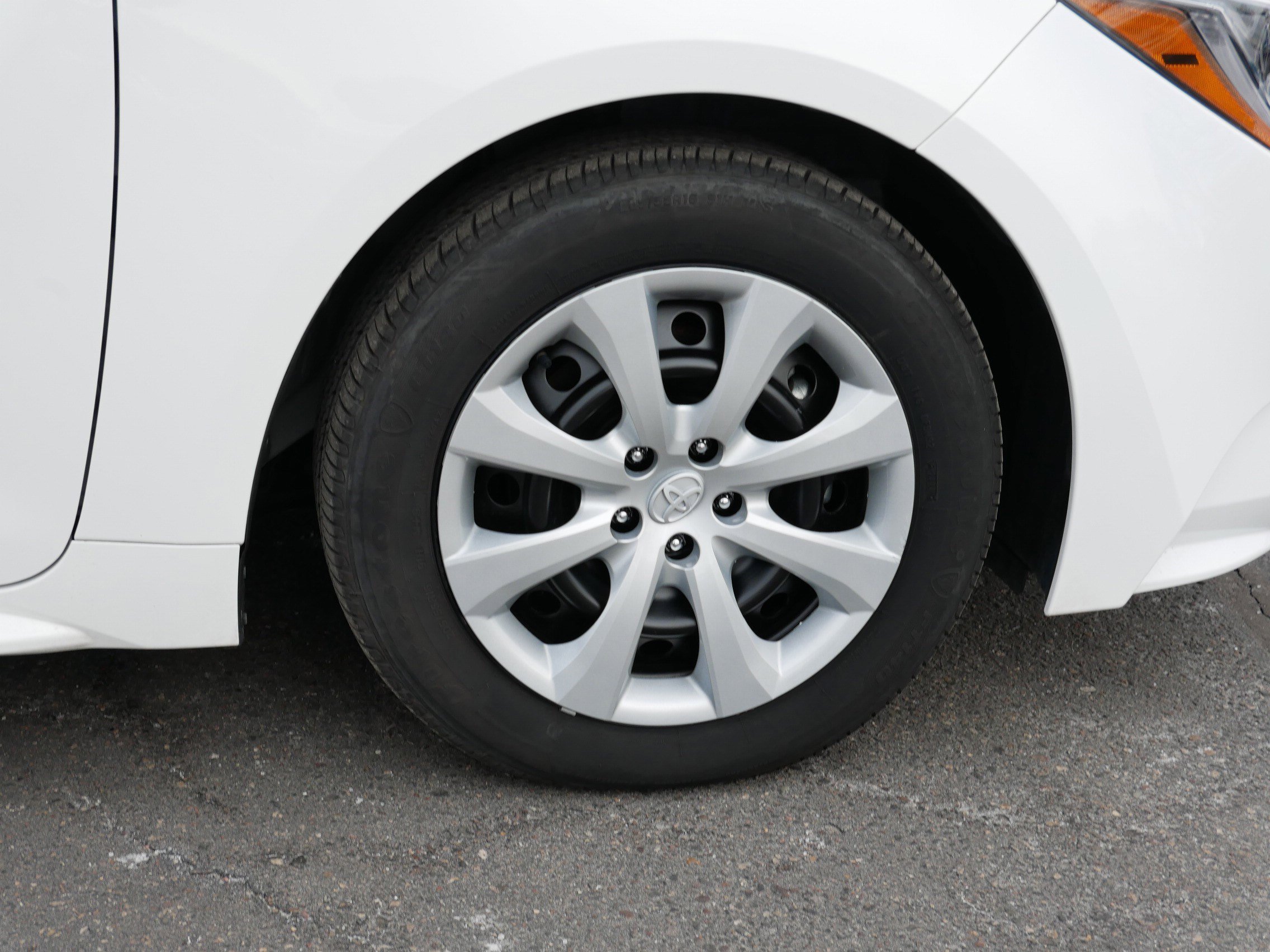 Certified 2024 Toyota Corolla LE image 15