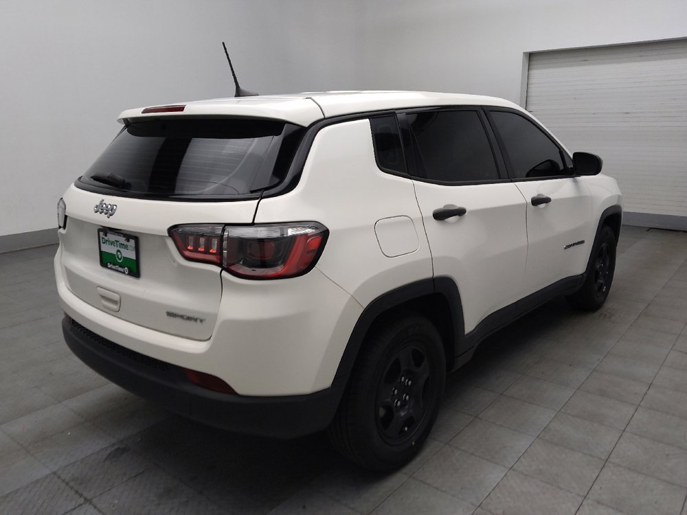 Used 2021 Jeep Compass Sport image 9