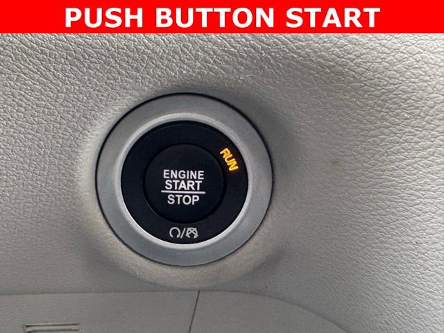 Used 2024 Chrysler Voyager LX image 30