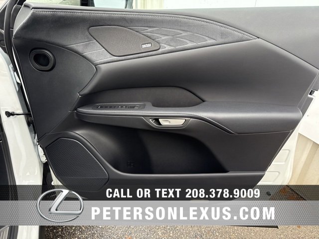 Used 2024 Lexus RX 450h AWD w/ Luxury Package image 11