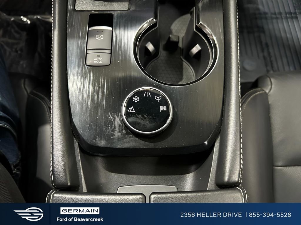 Used 2023 Nissan Rogue SL AWD/4WD image 20