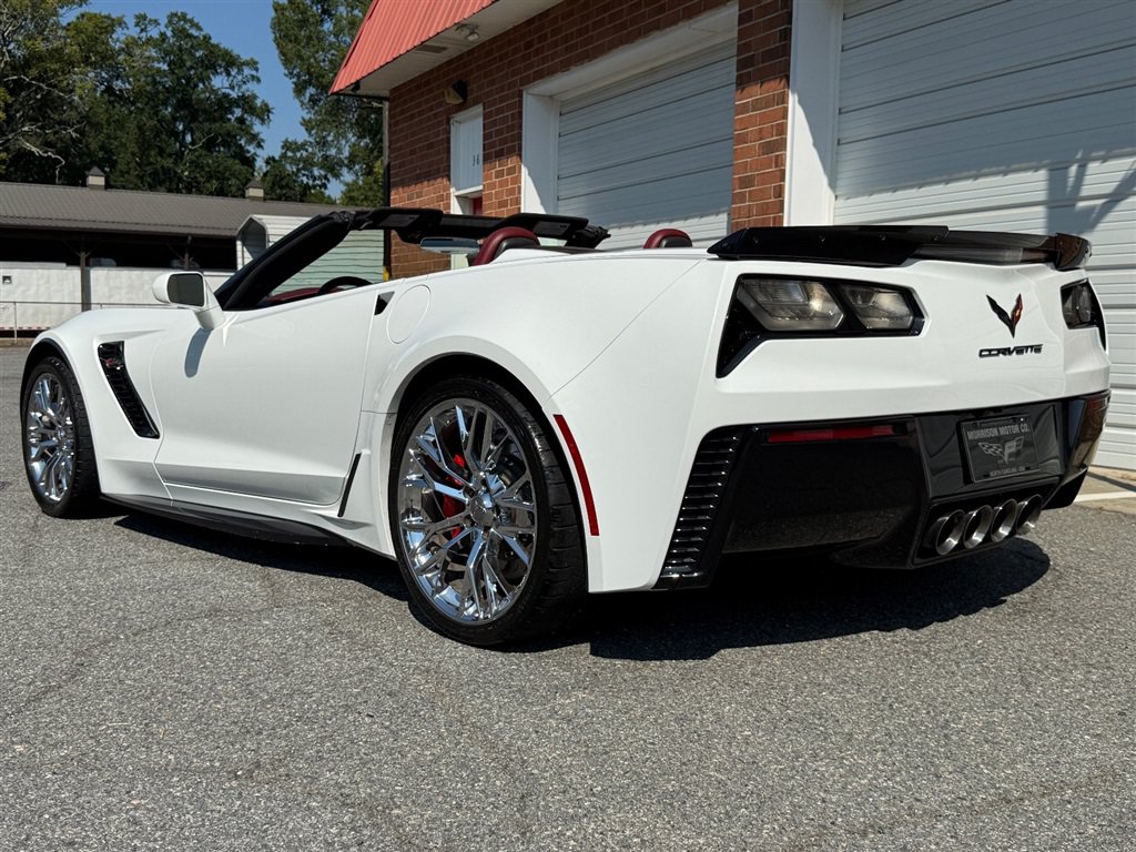 Used 2018 Chevrolet Corvette Z06 RWD image 25