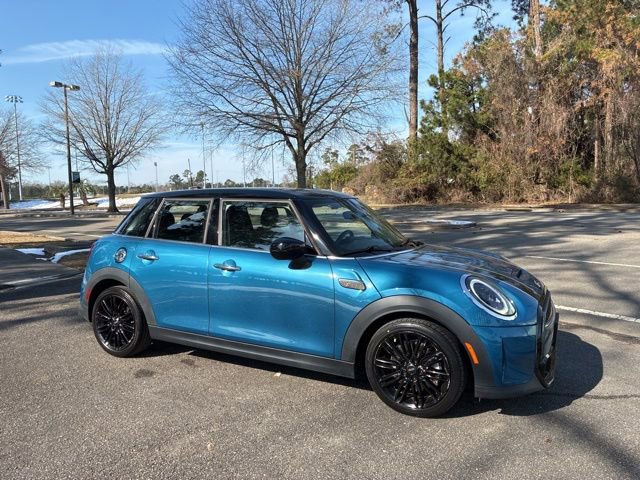 Used 2022 MINI Cooper S image 2