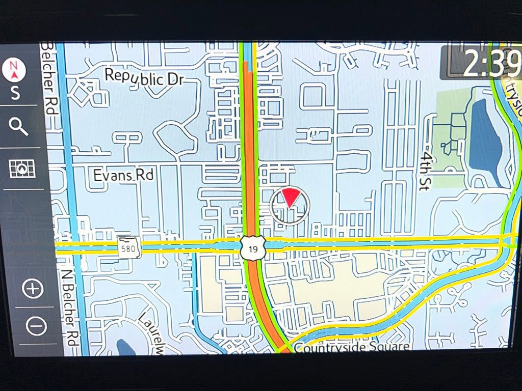 Used 2022 Toyota Sienna Platinum image 21