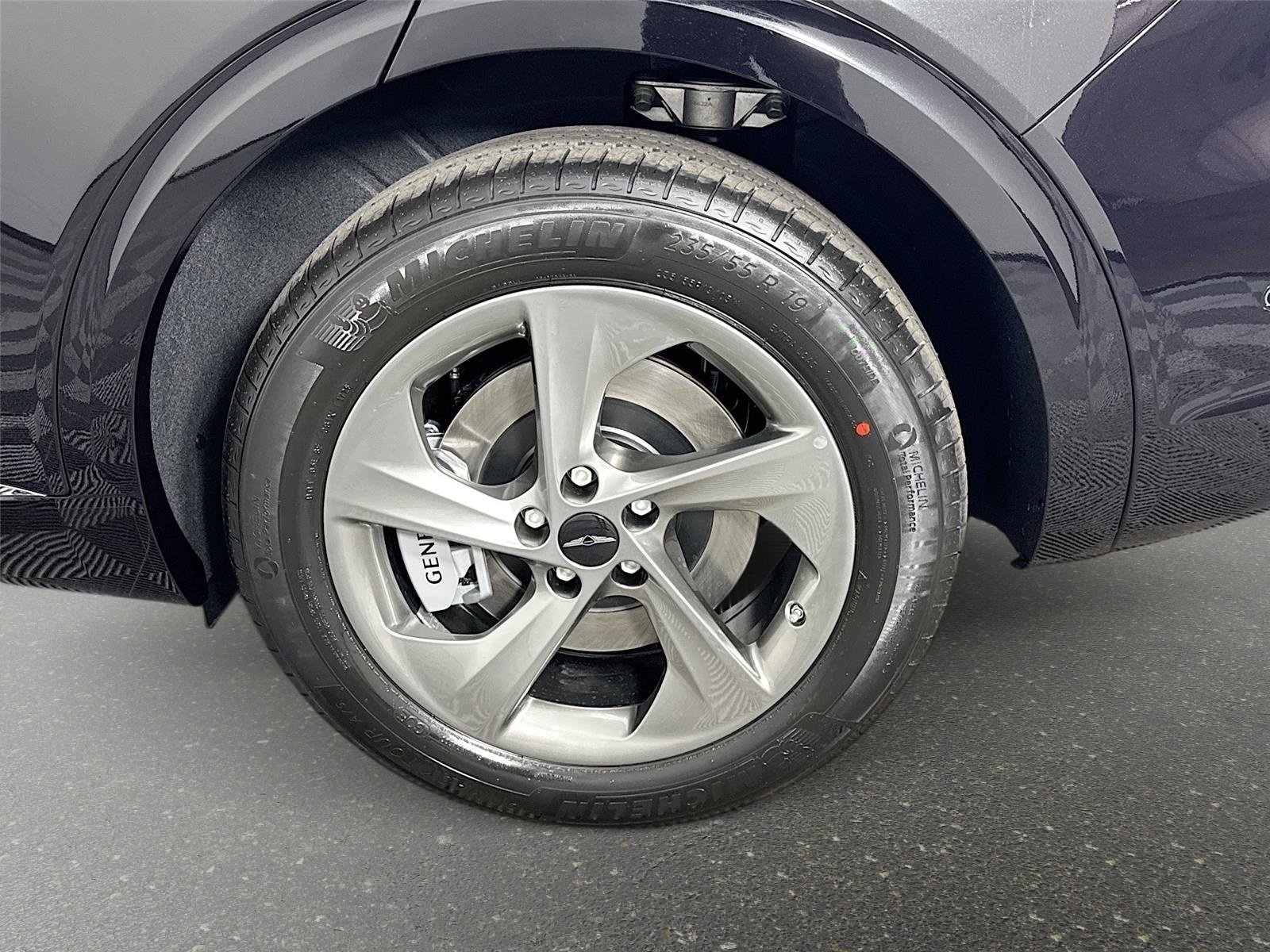 New 2026 Genesis GV70 2.5T Advanced AWD/4WD image 33
