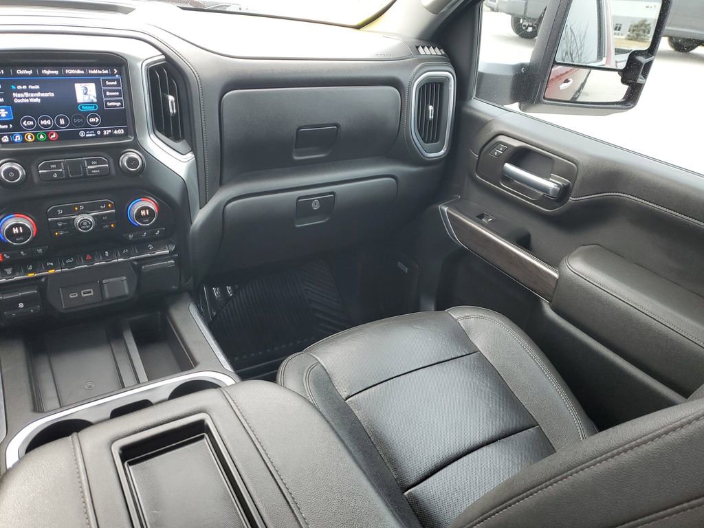 Used 2022 Chevrolet Silverado 2500 LTZ w/ LTZ Plus Package AWD/4WD image 16