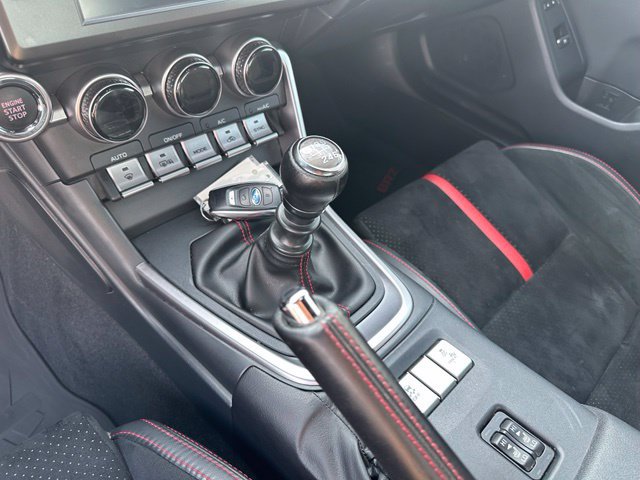 Used 2022 Subaru BRZ Limited RWD image 19