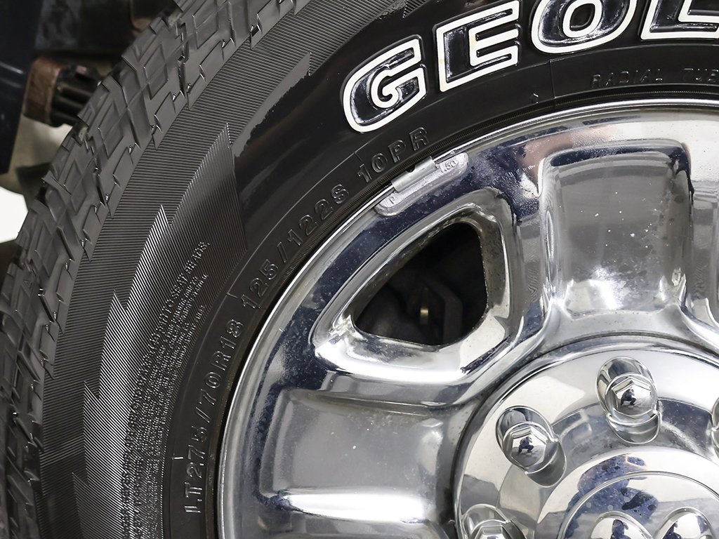 Used 2018 RAM 3500 Tradesman w/ Chrome Appearance Group image 14