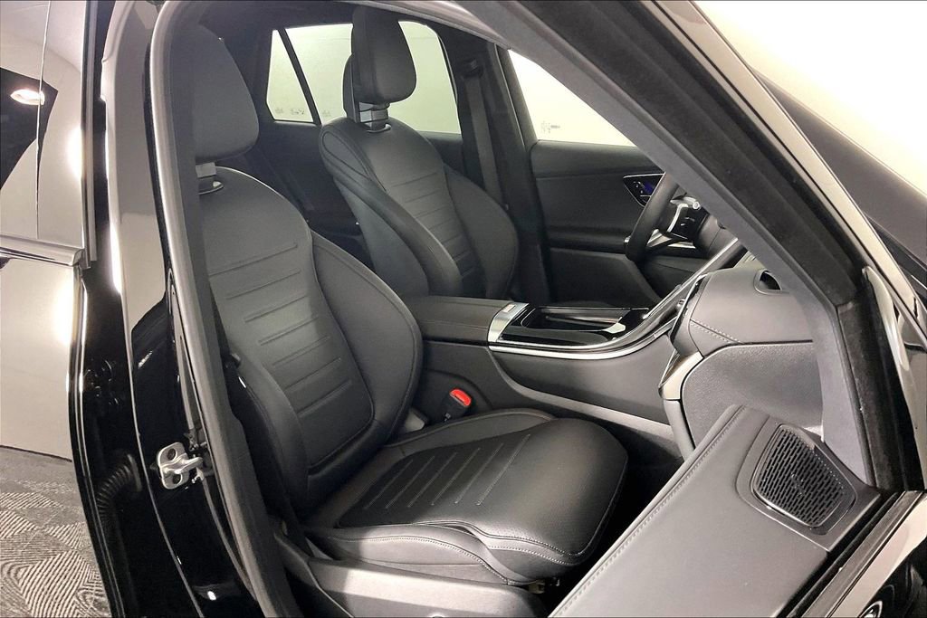 Used 2026 Mercedes-Benz GLC 300 4MATIC image 7