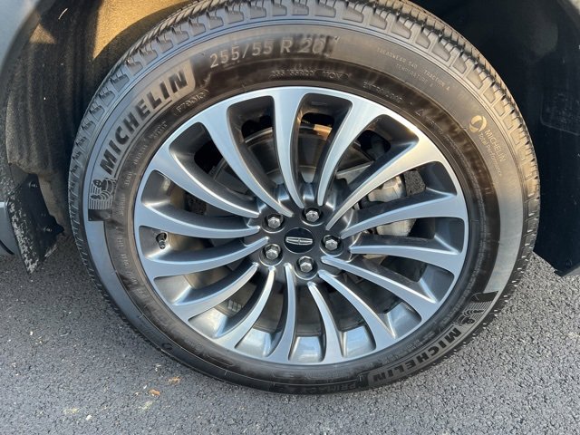 Used 2024 Lincoln Aviator Reserve w/ Elements Package Plus image 8