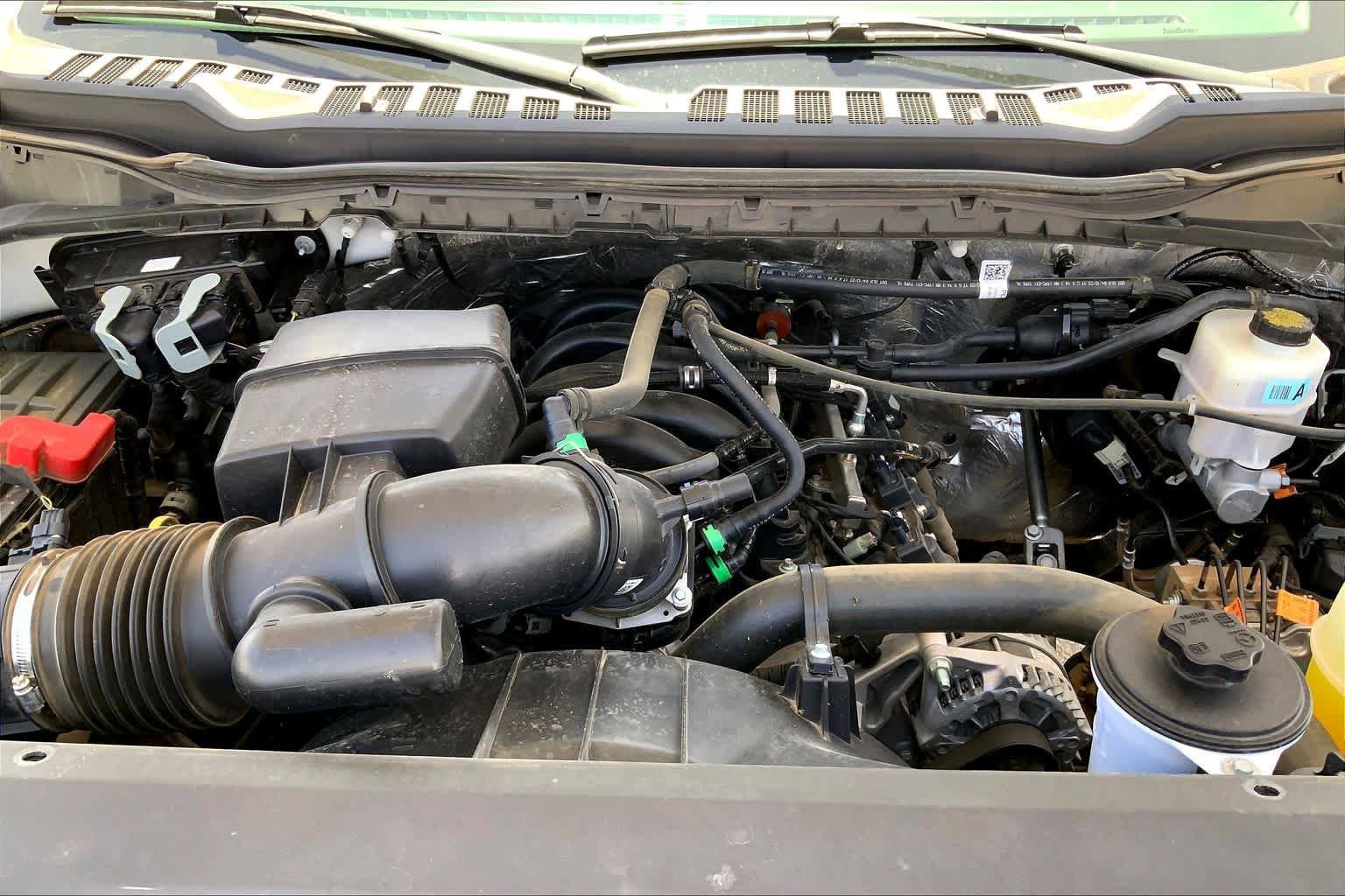 Used 2023 Ford F250 Lariat w/ Sport Appearance Package AWD/4WD image 34
