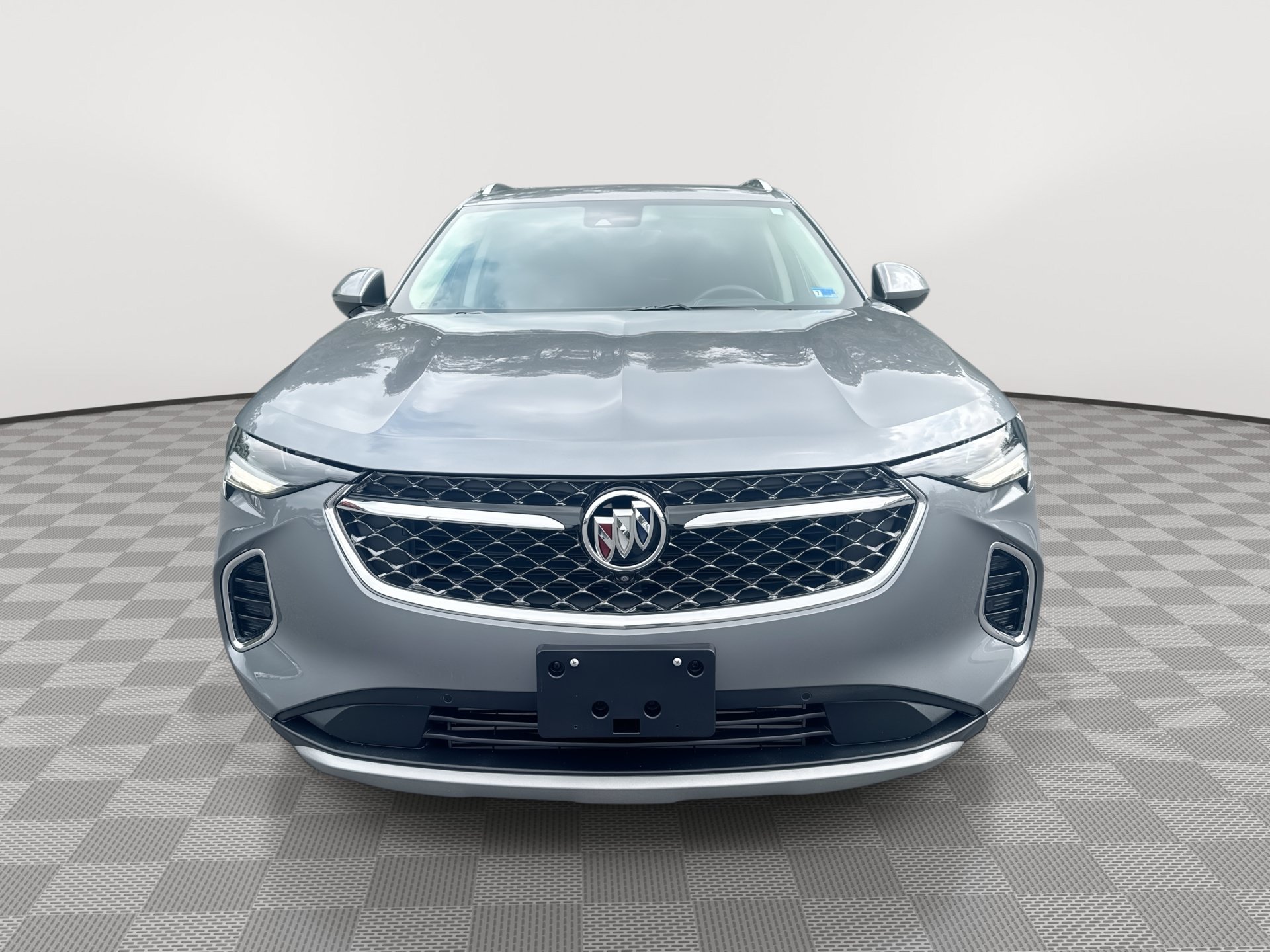 Used 2022 Buick Envision Avenir w/ Technology Package II AWD/4WD image 3