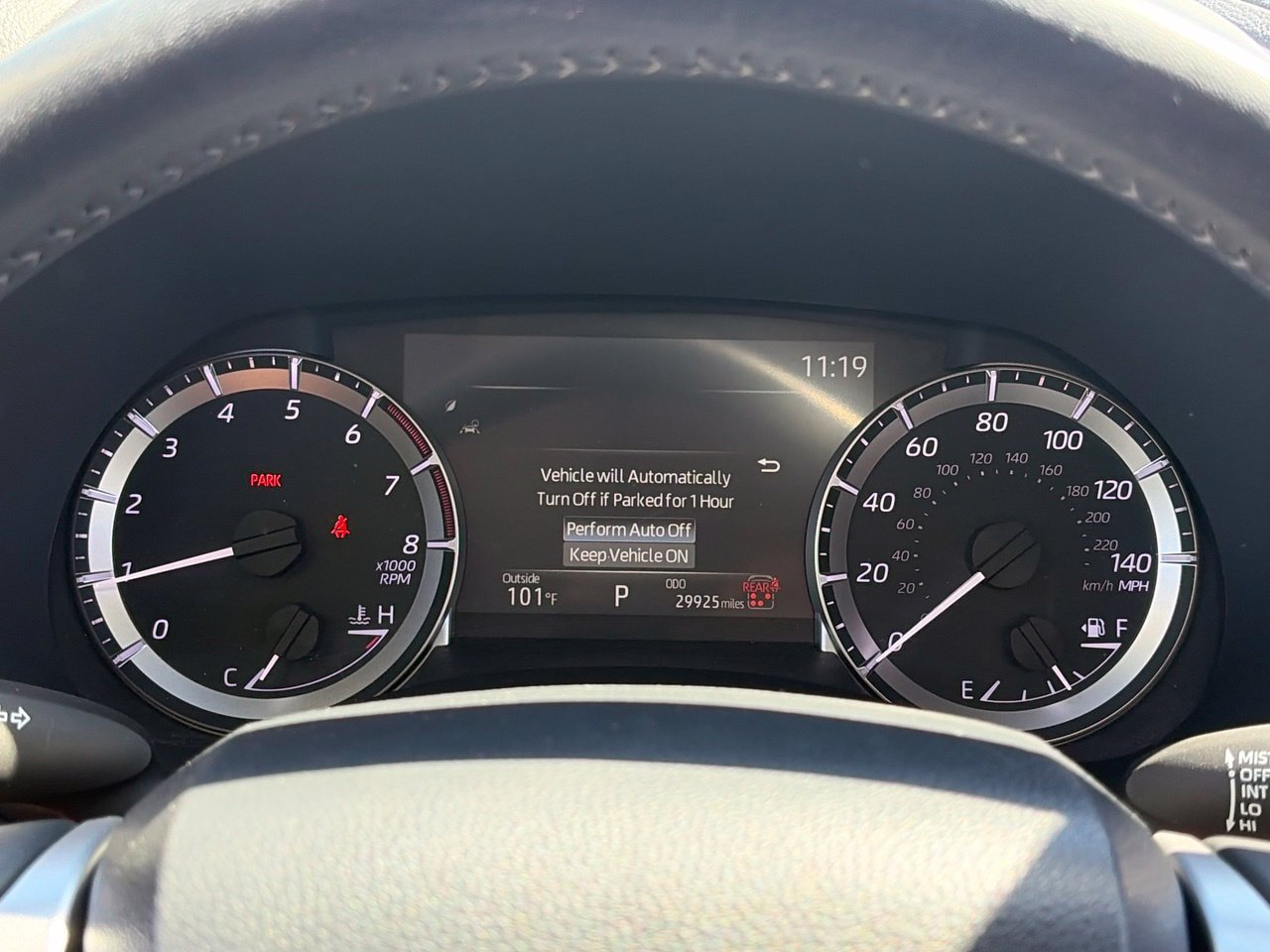 Used 2024 Toyota Highlander XLE FWD image 13
