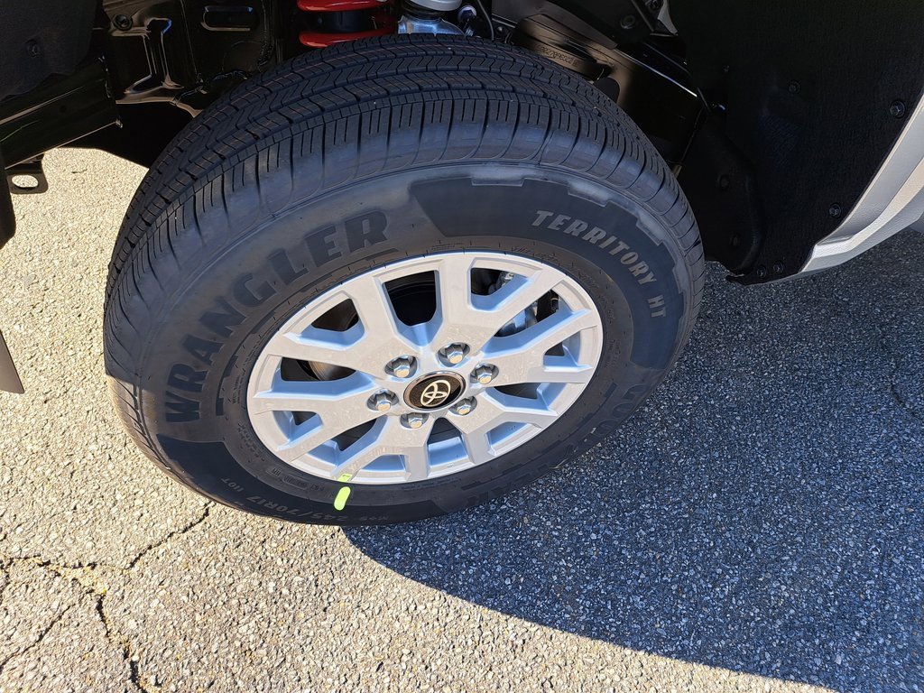 New 2026 Toyota Tacoma SR5 image 14