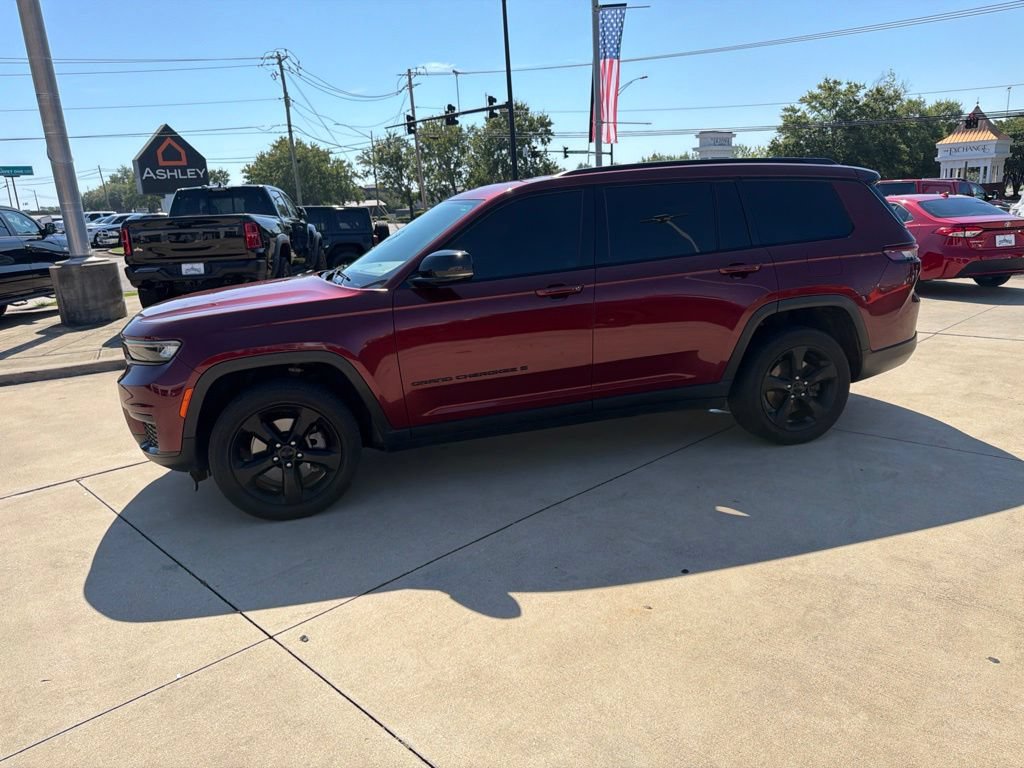 Used 2022 Jeep Grand Cherokee L Laredo RWD image 8