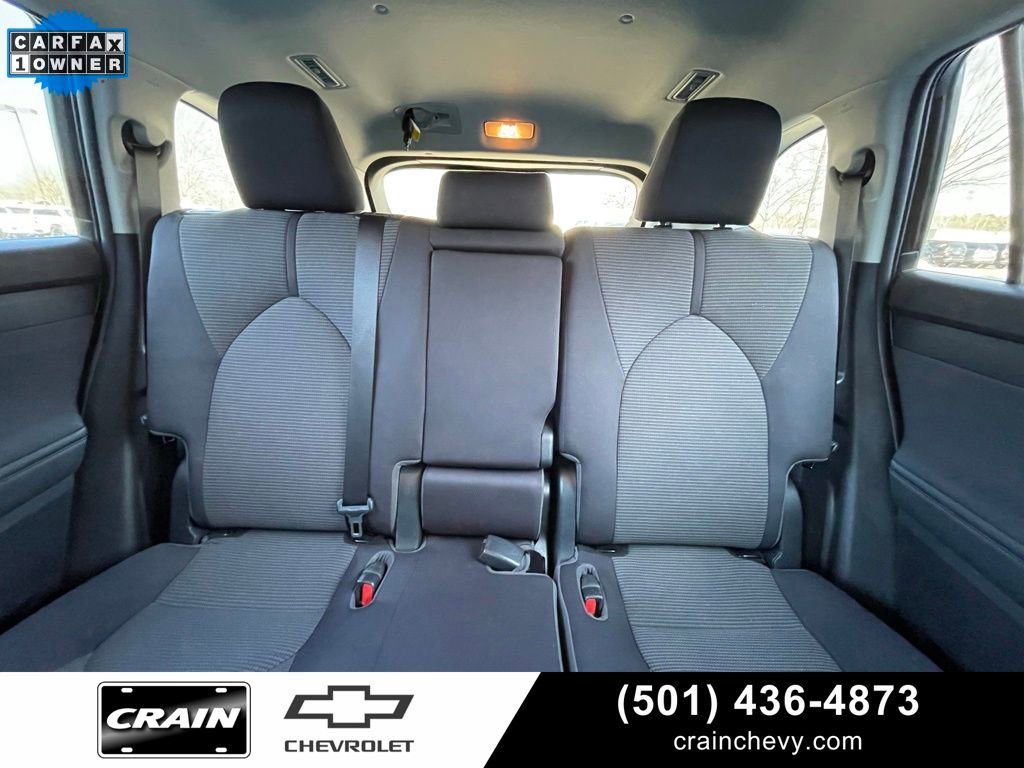 Used 2022 Toyota Highlander L image 30