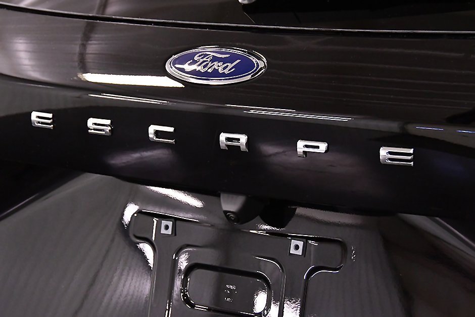 New 2025 Ford Escape Active w/ Cold Weather Package image 10