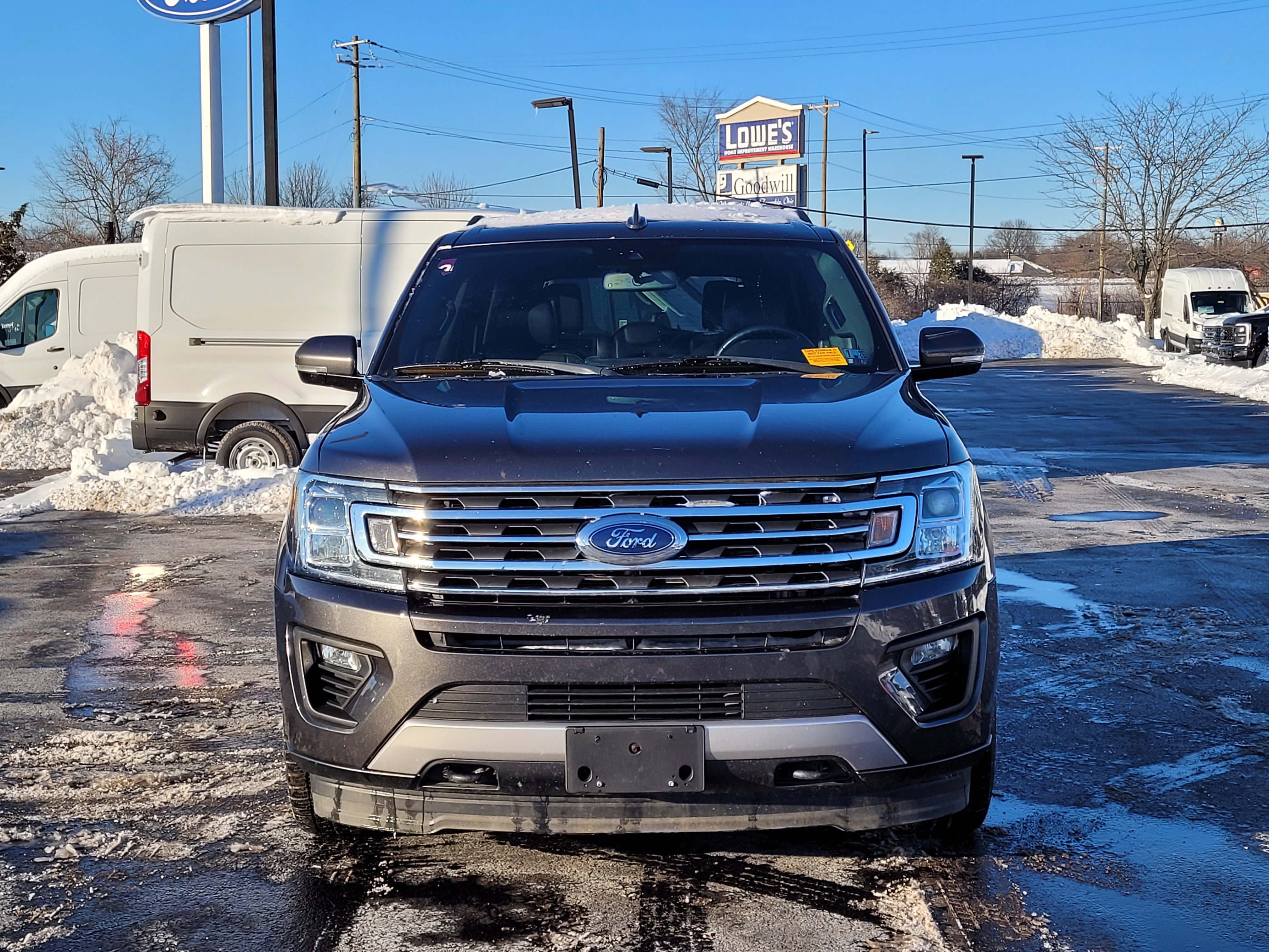 Used 2020 Ford Expedition XLT w/ Equipment Group 202A image 9